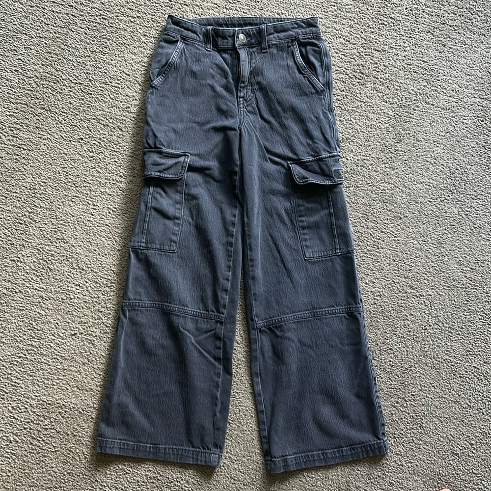 AE Stretch Cargo High-Waisted Baggy Wide-Leg Pant Black 00 Short